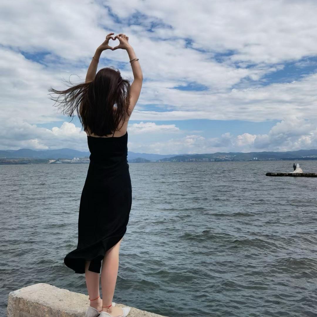 小魏吖