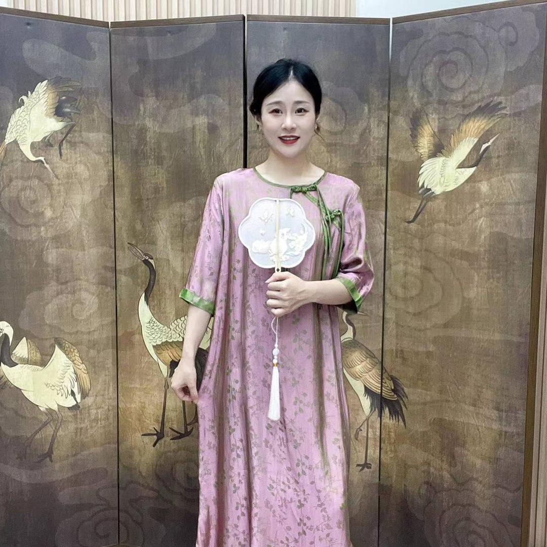 华韵女装（休息中，等秋款）