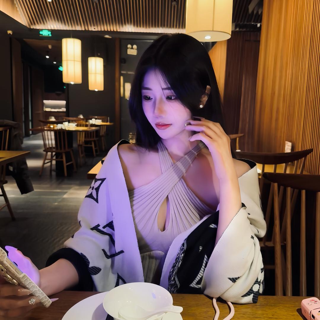 一个玉米吃不饱