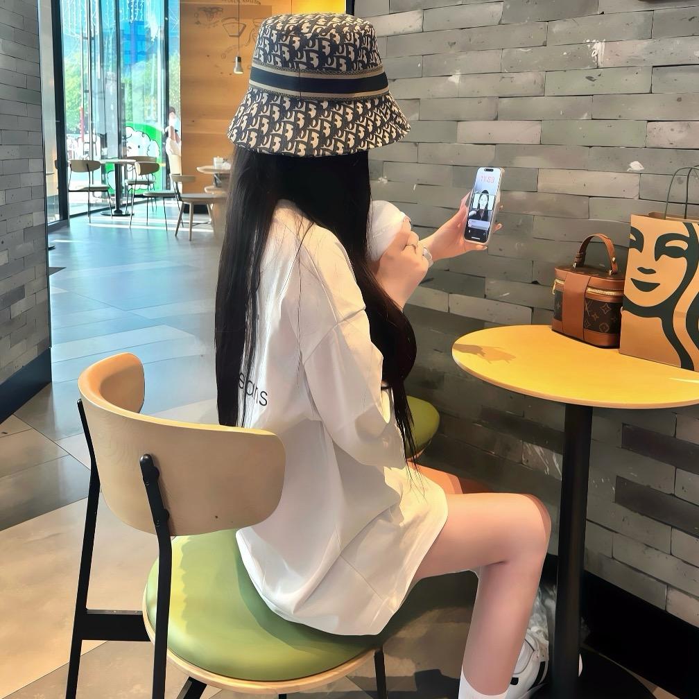 依依💐