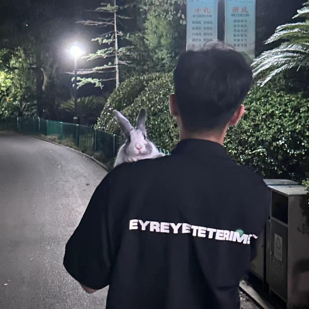 健健。
