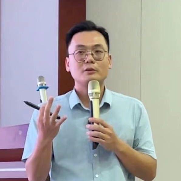 奇总众立方装饰