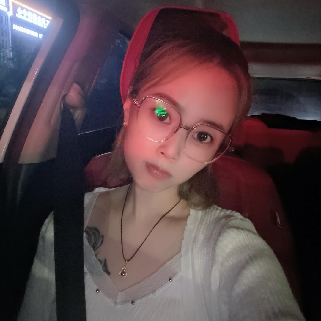 暴力熊🐻‍❄️