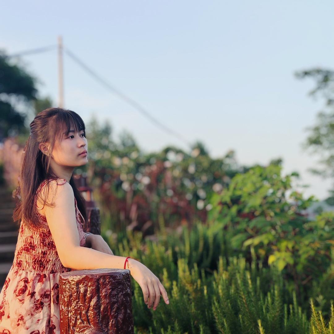 明辉车灯～文雯