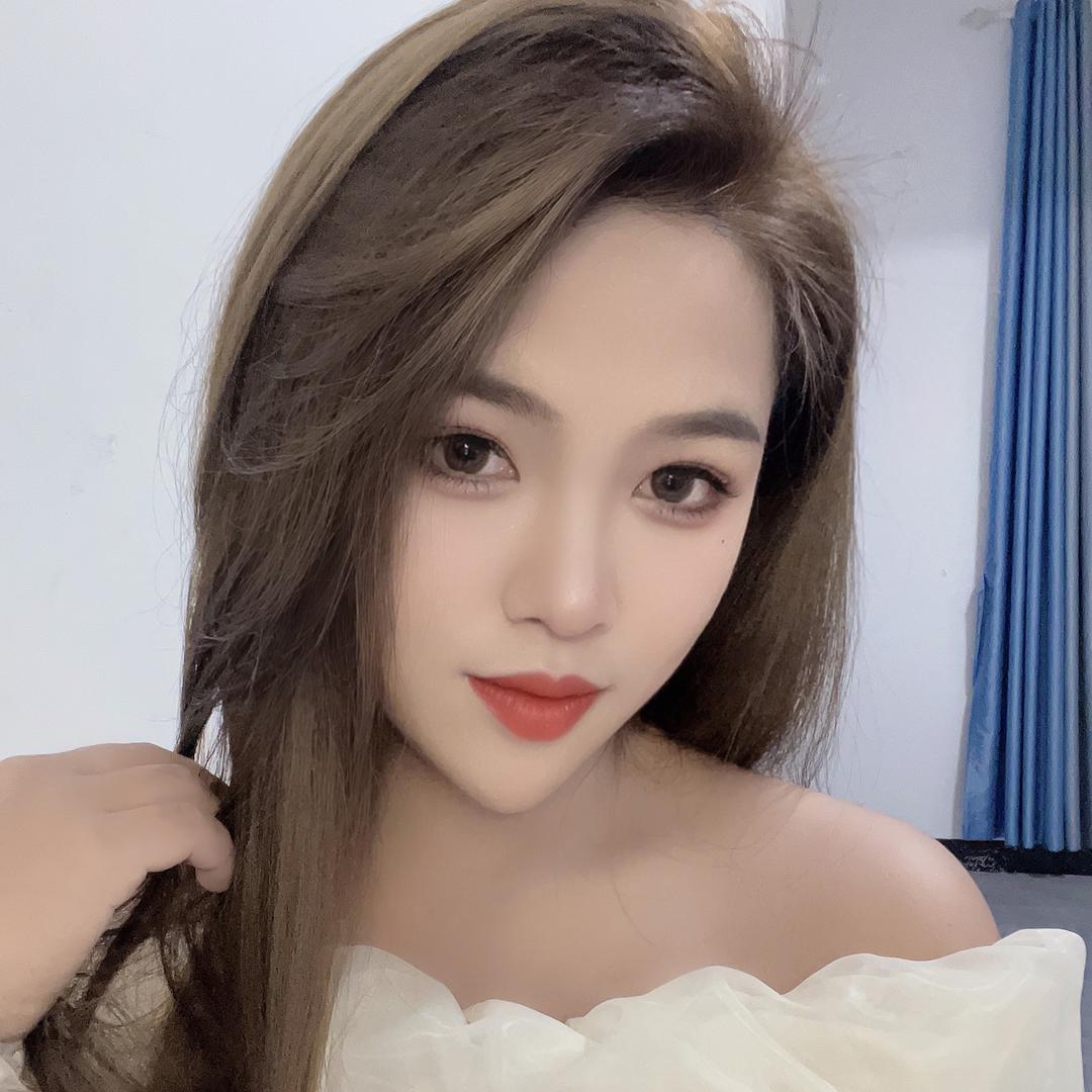 @小莹