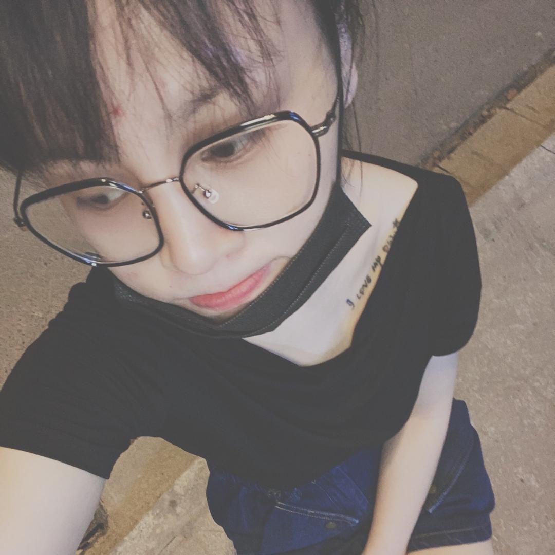 我就是大头宝宝