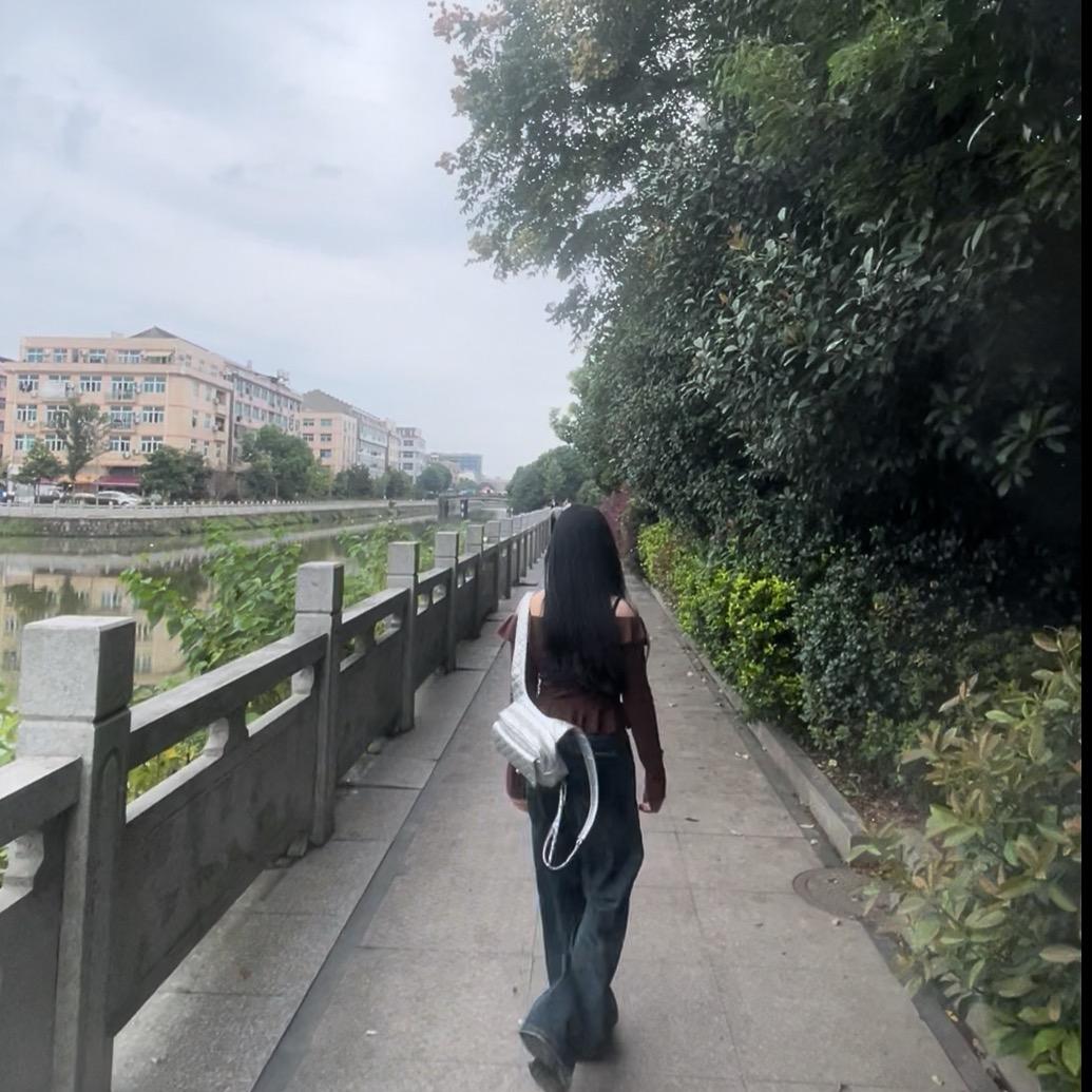 秦艳