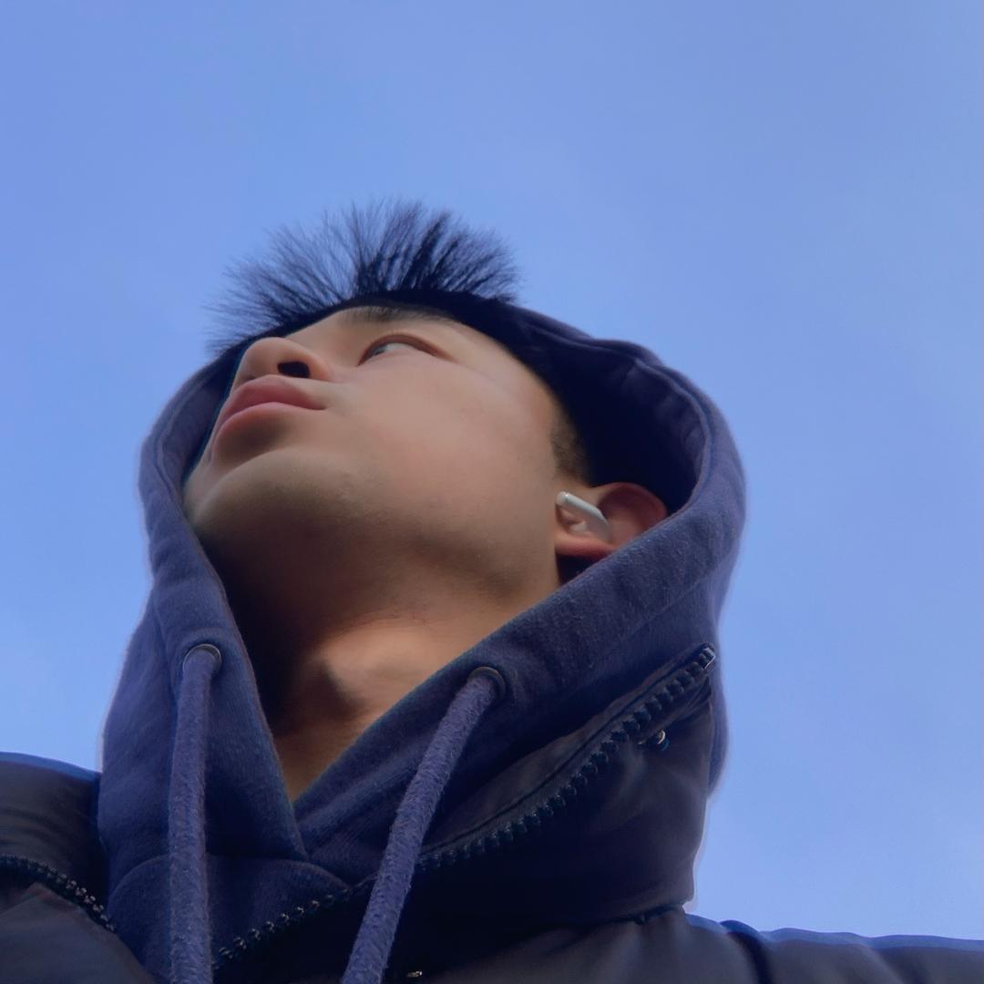 笨蛋小王w.