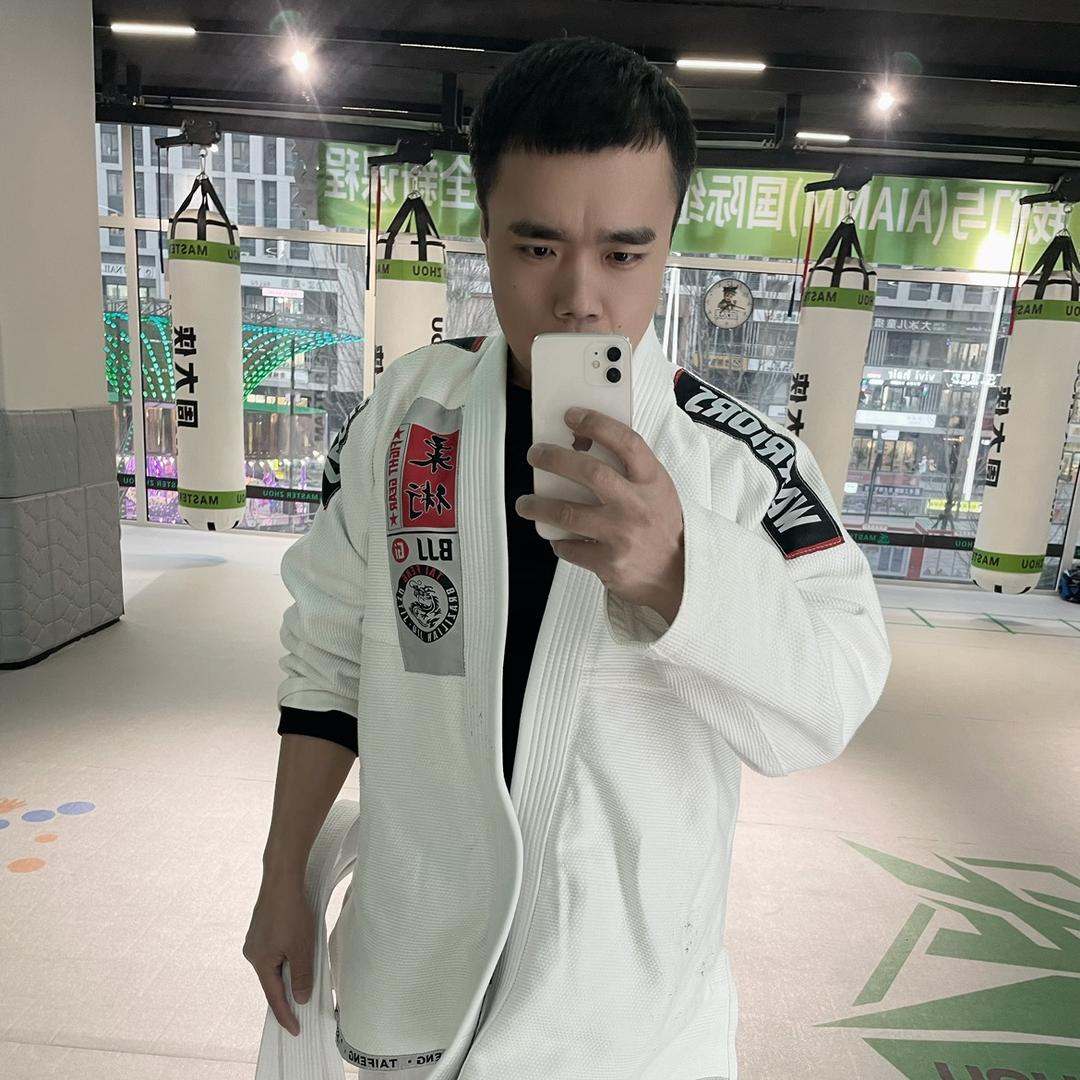 王大侠遇上周大侠