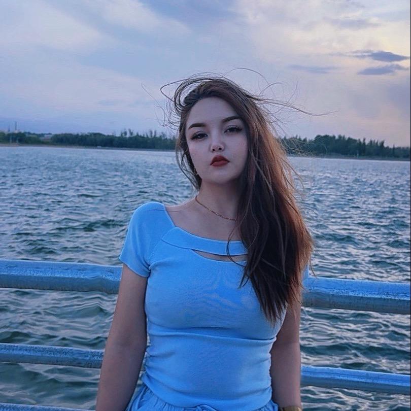 大小姐 @
