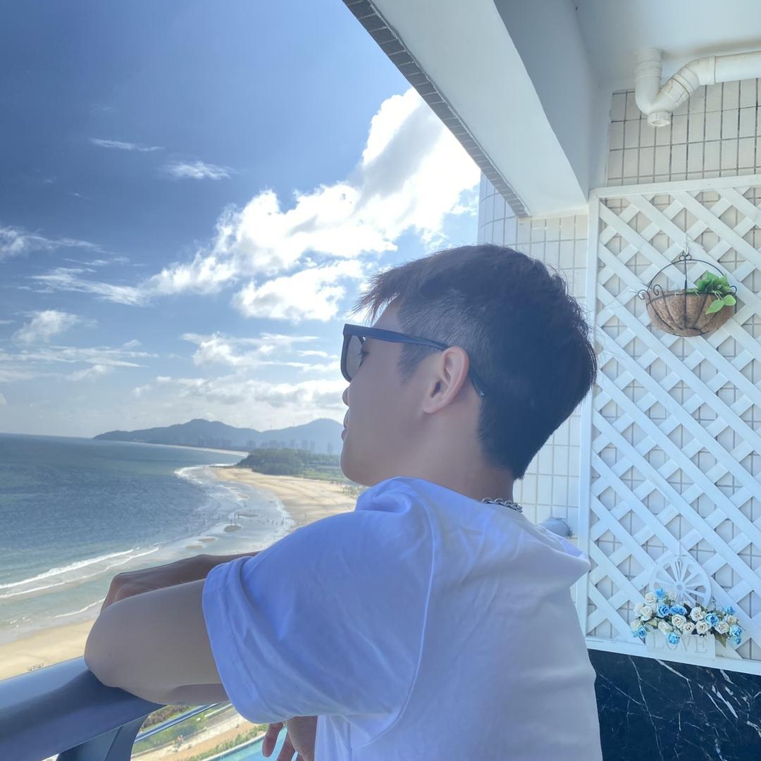 美发陈冠希
