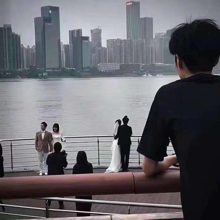 凯哥哥、