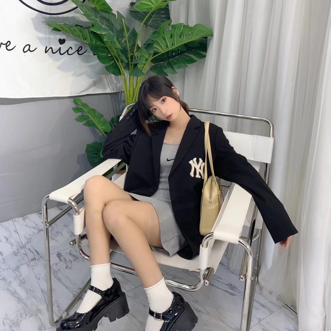 鱼与海   🔻
