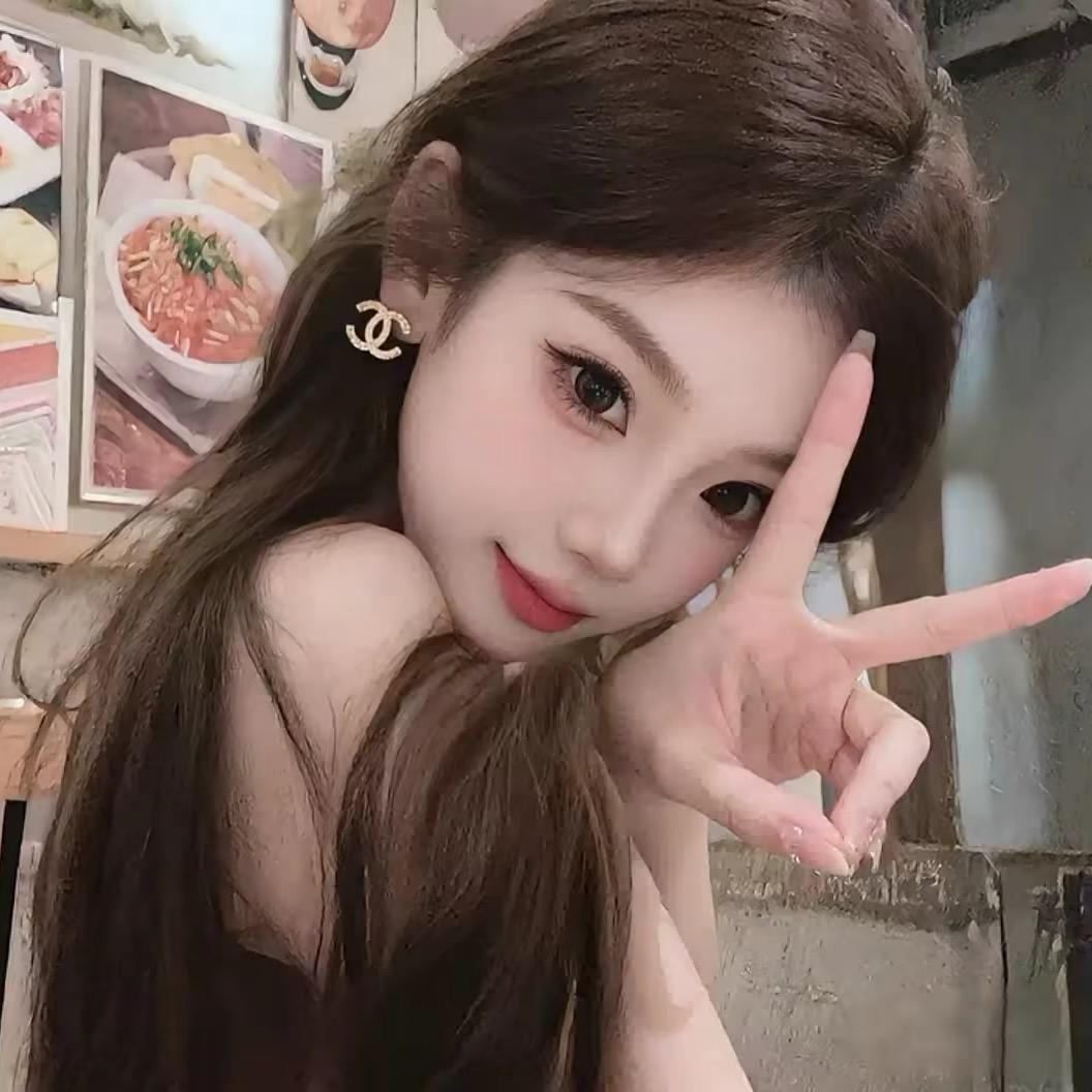 小怡.