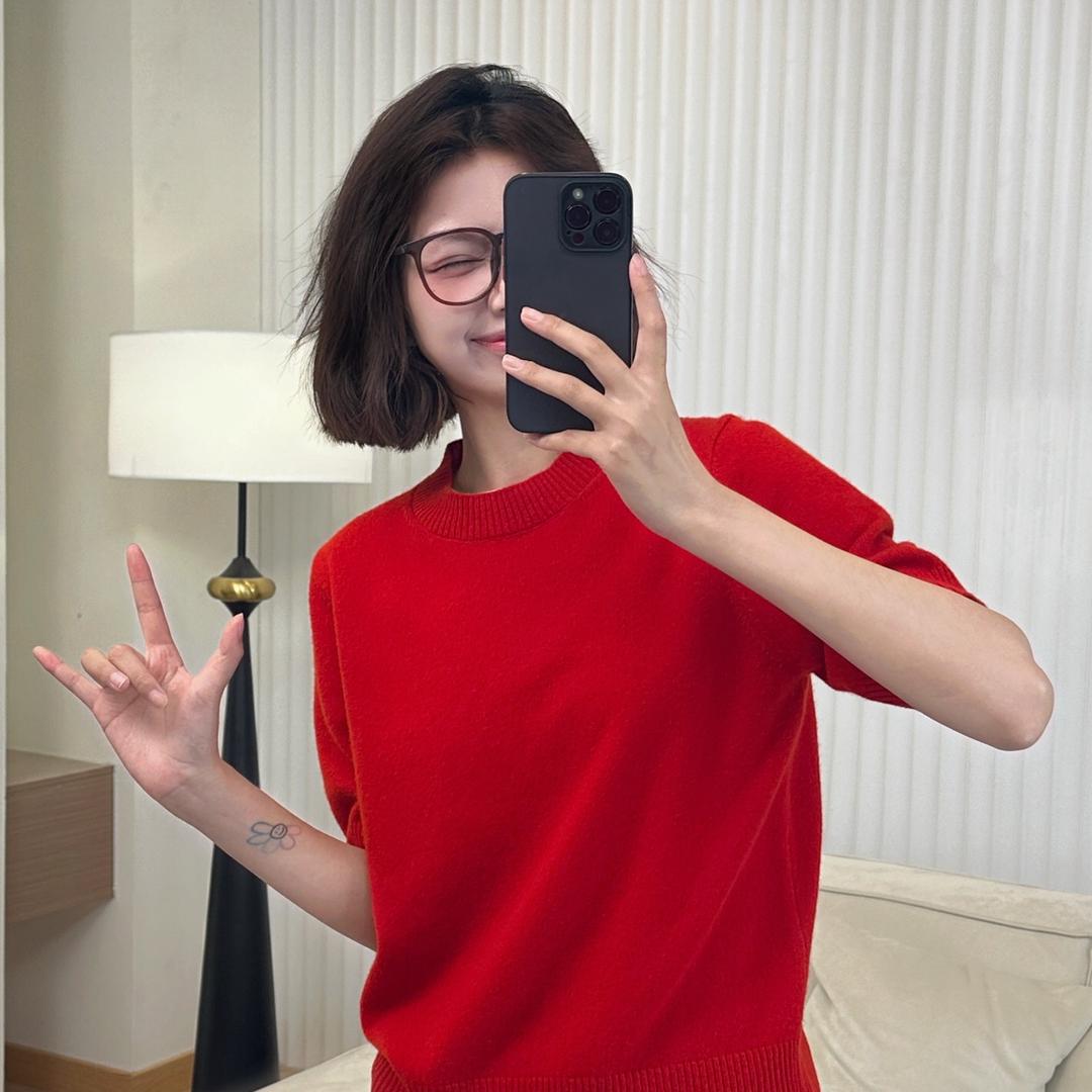 YI House