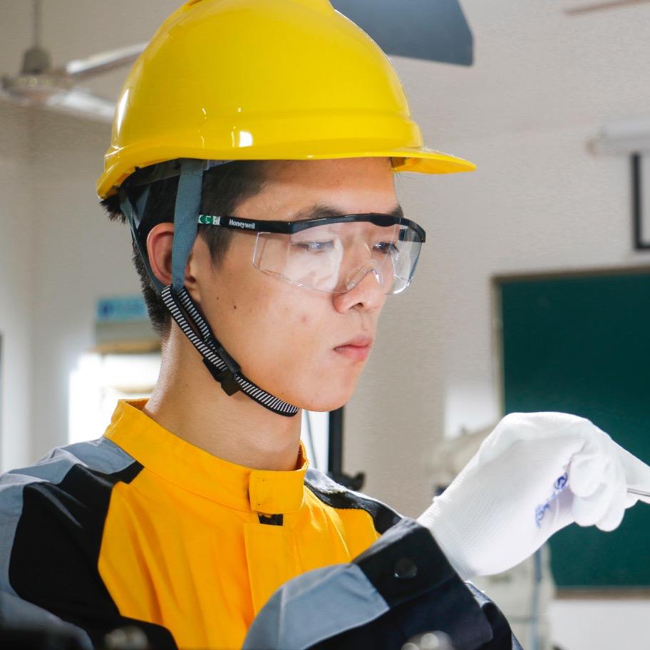 南京万通plc 工业机器人培训