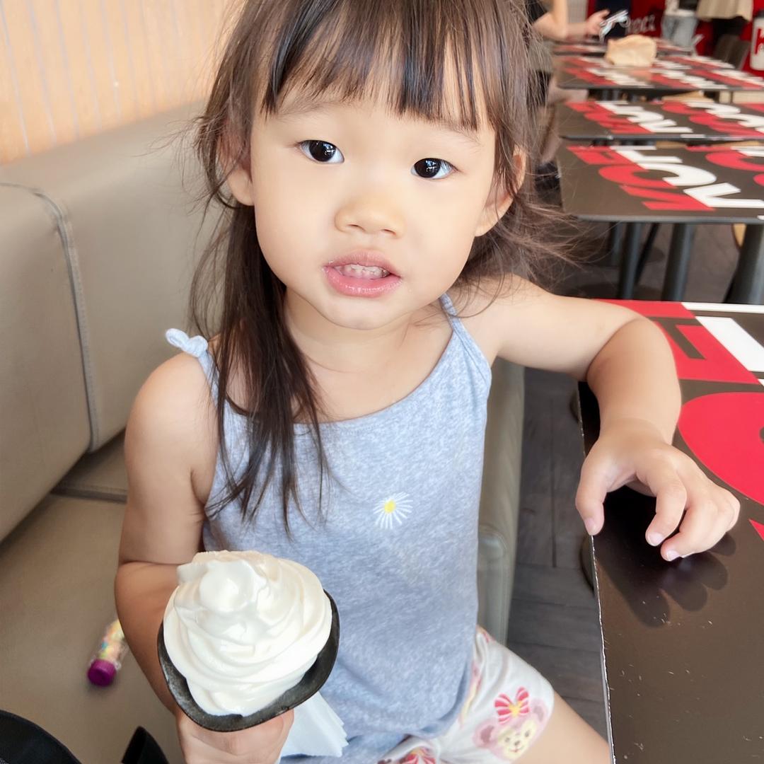 小小苗妈妈在三亚