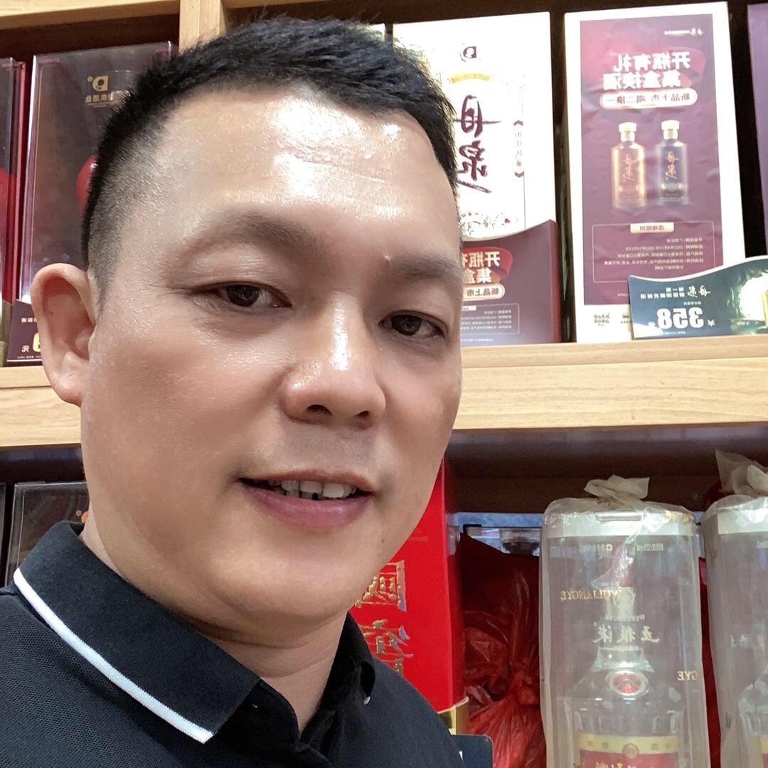梧州銘哥搬酒