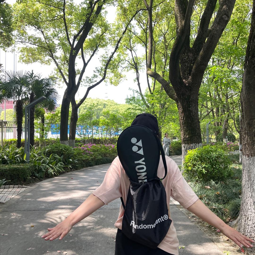 谦上