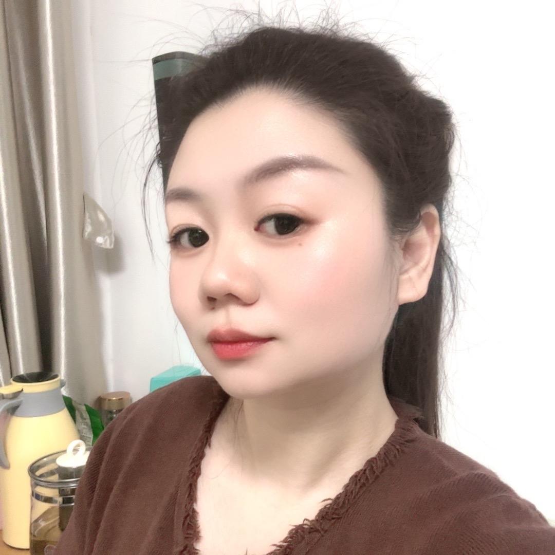 赤壁美容姚姚