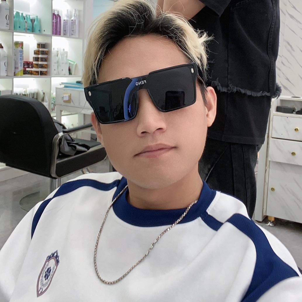 水口A嘉造型 接发 染发 烫发安仔