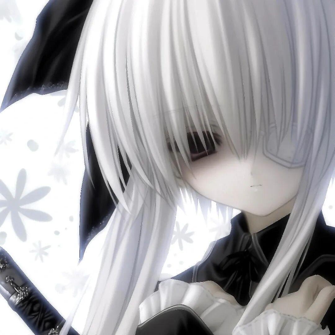 她身上充满我劣质的烟味