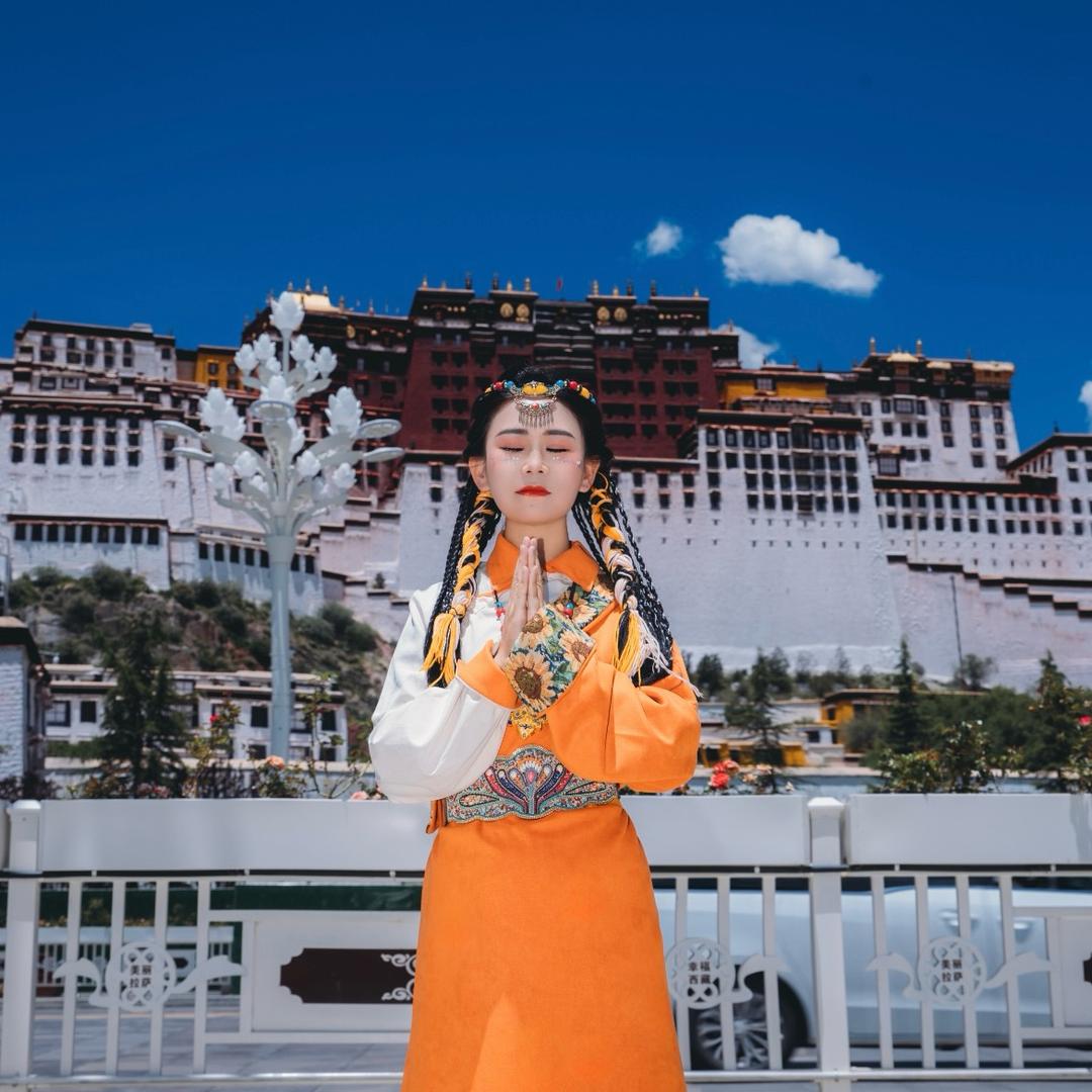 🌸花与礼物🎁