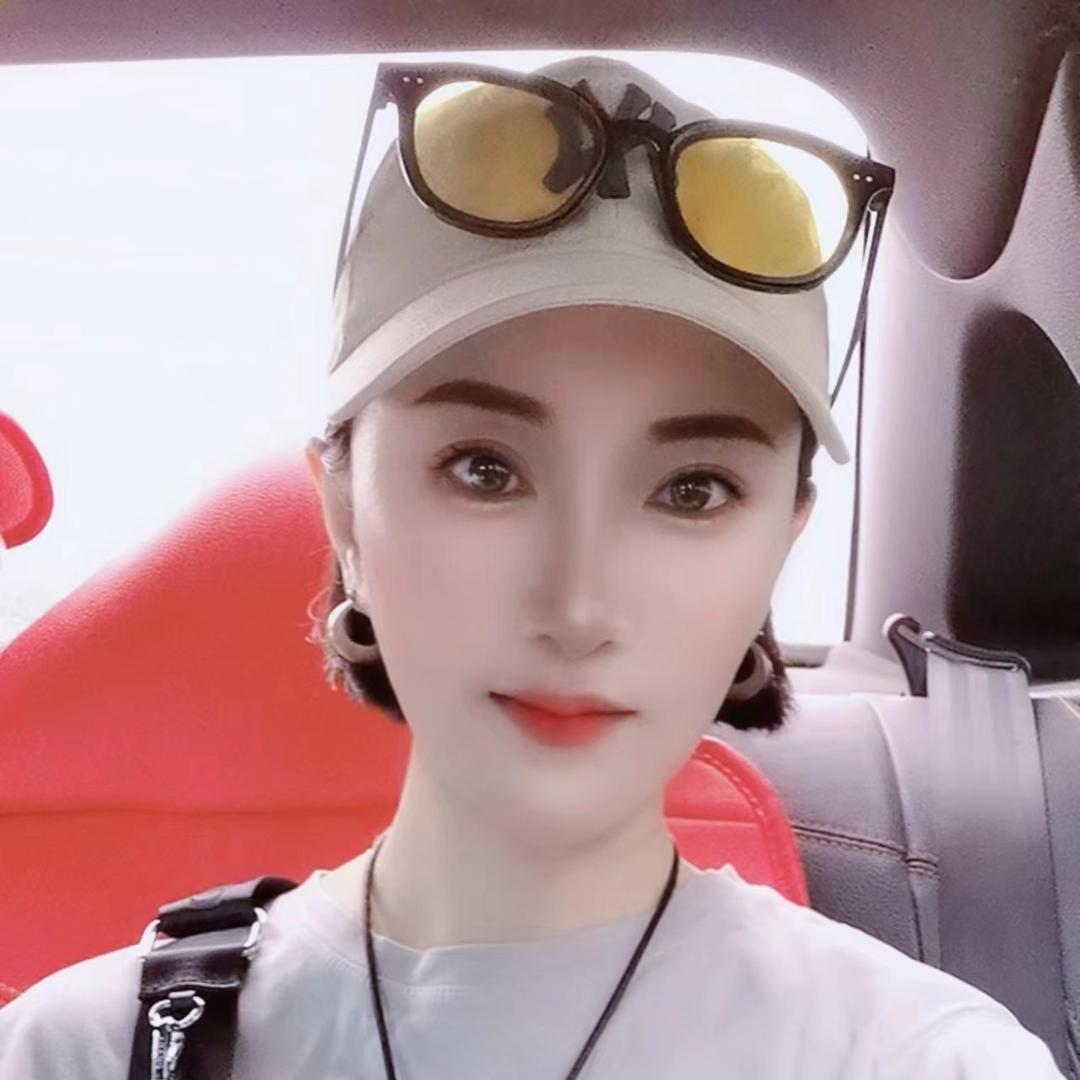 大铭子潮牌穿搭