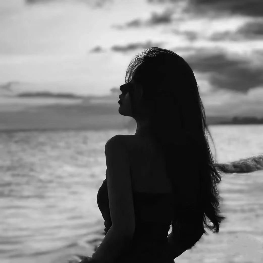 木木家的ღᩚZ小狐狸