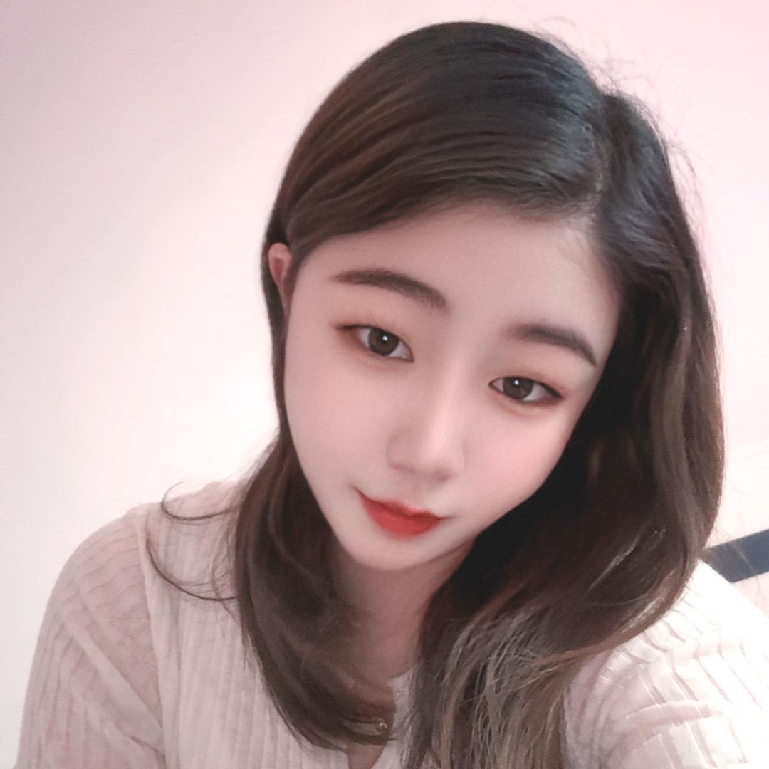 @ℒᎭℯ⃝玲࿐