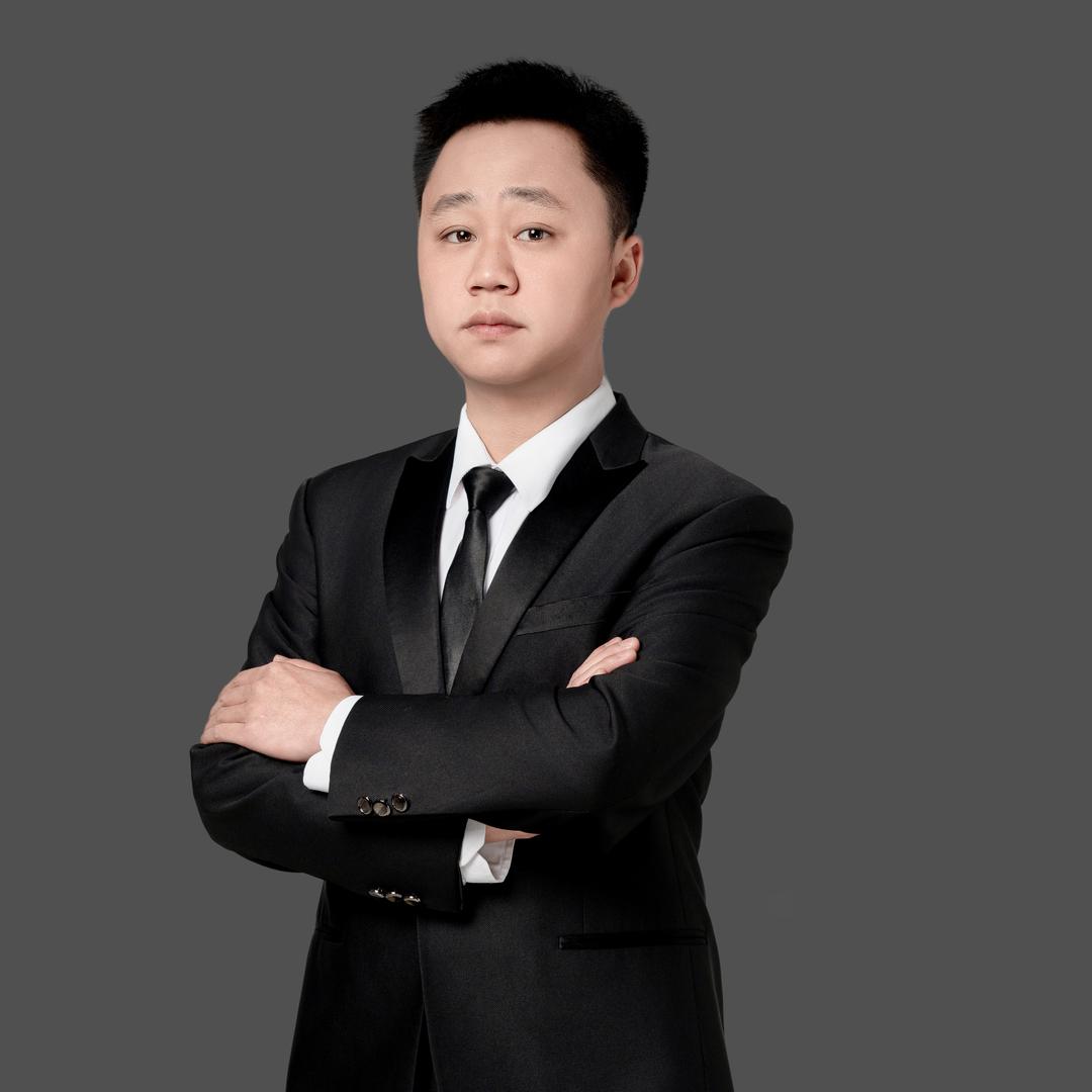 自贡泓飞汽车-段誉