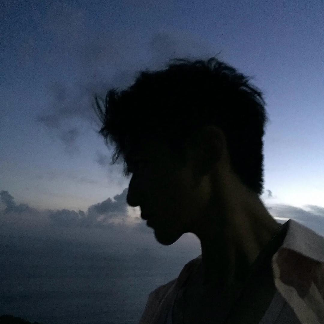 贾未央  ོོེ