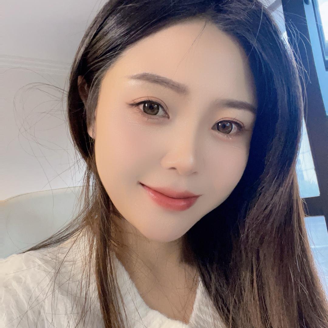 @薇薇安