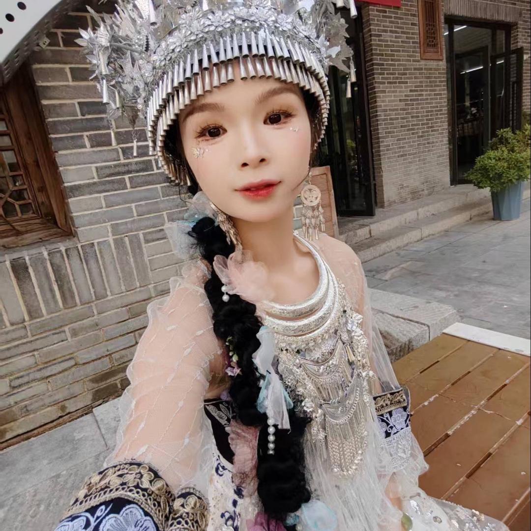 ༺❀ൢ小༒芳❀ൢ༻