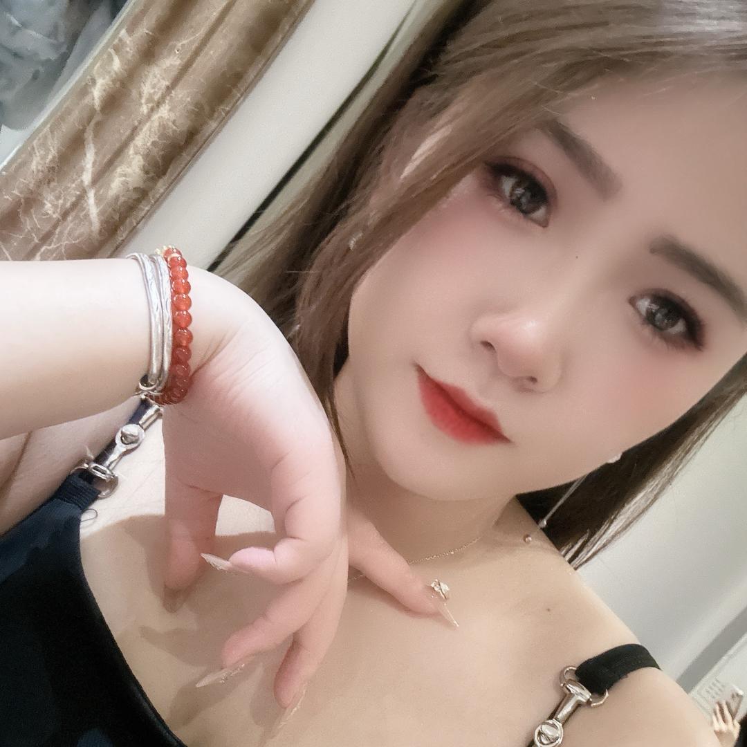 1267618189