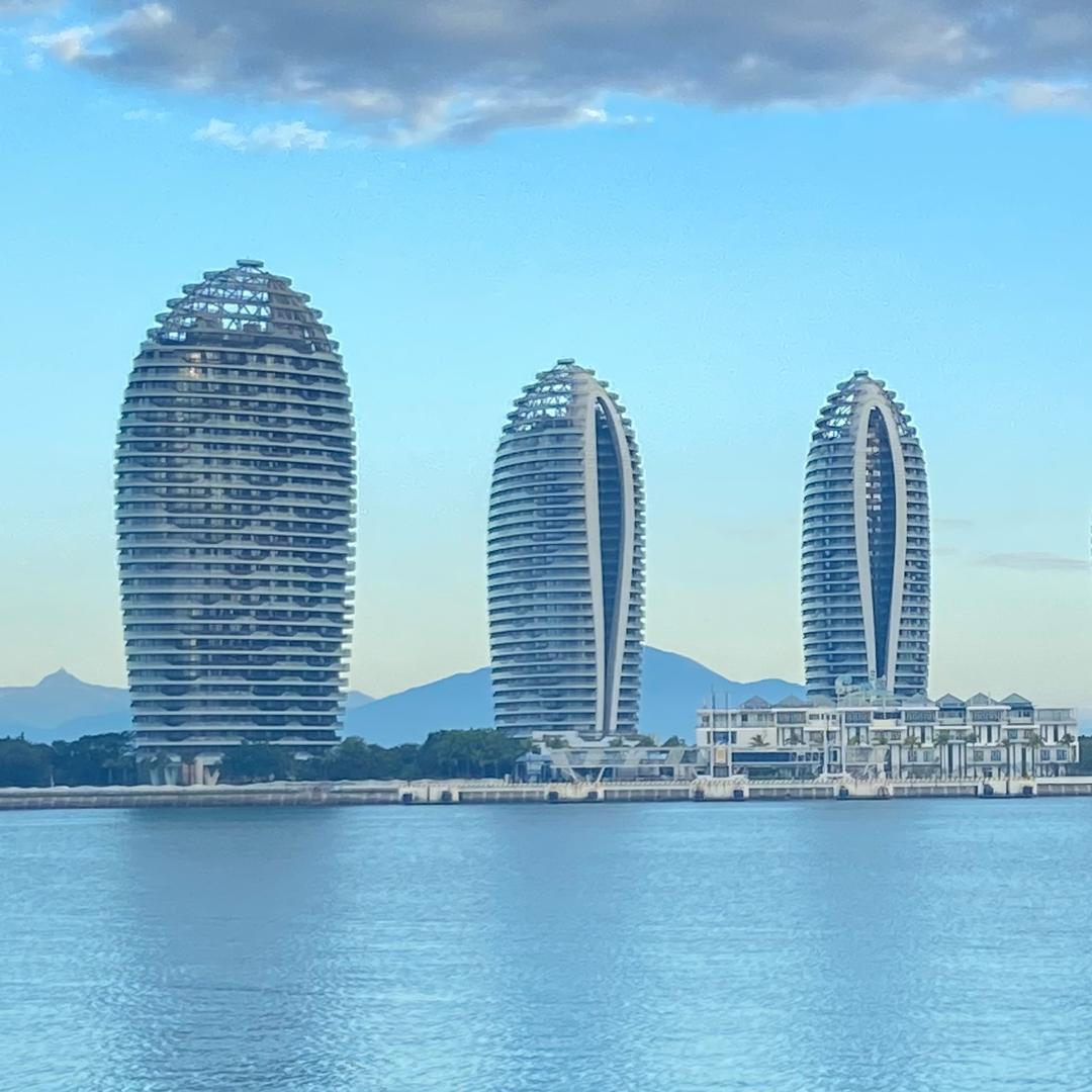 拥抱朝阳