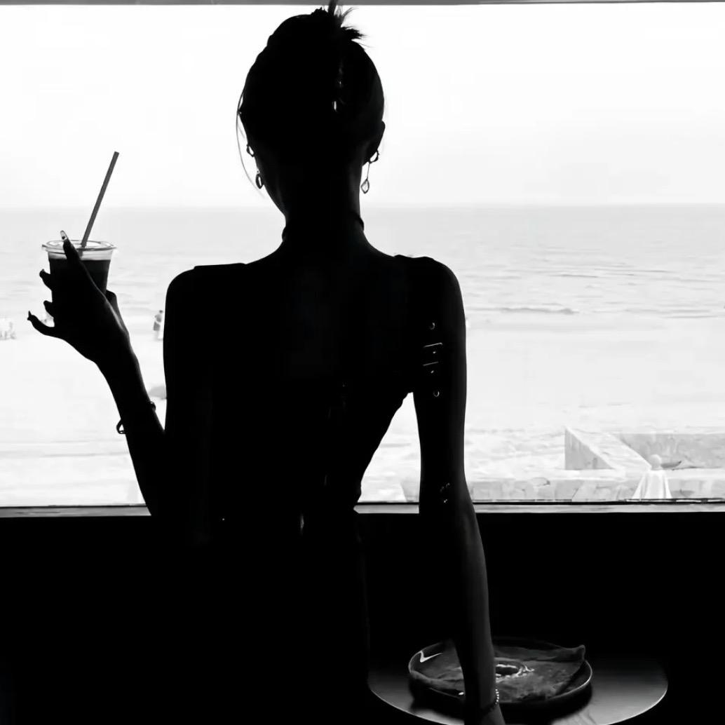 姐有你模仿不来的气质