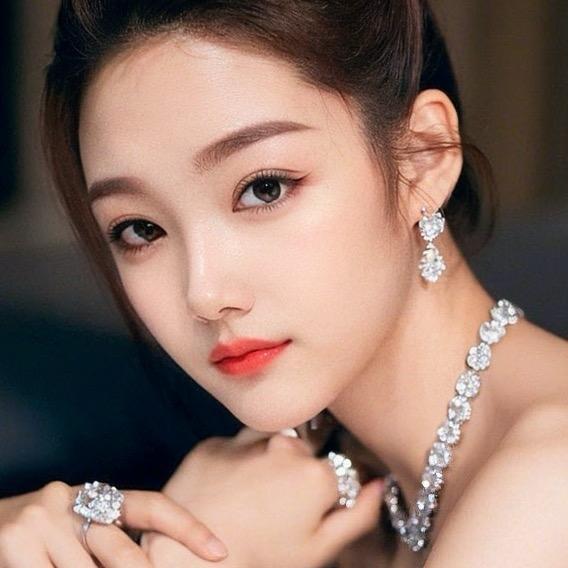 颜～汐 💕