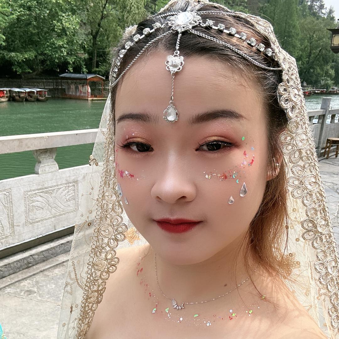 卖手机装宽带的小易啦