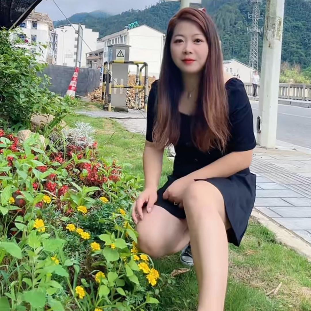 莉莉子