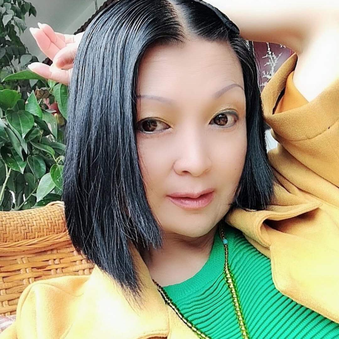 情歌曼曼🎤