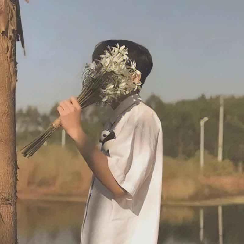 Eee