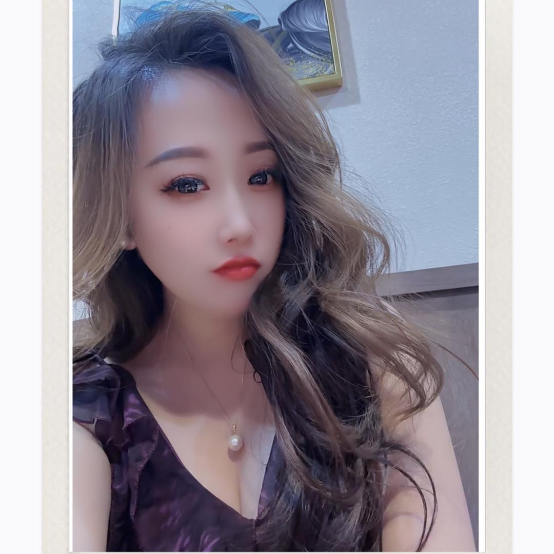 棋牌室的小姐姐