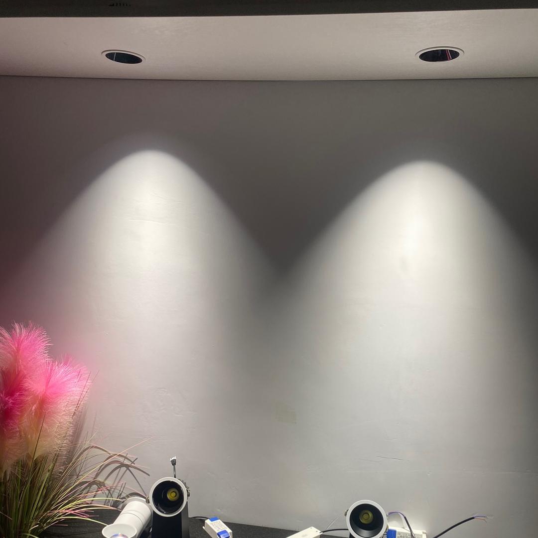 晶美筒射灯