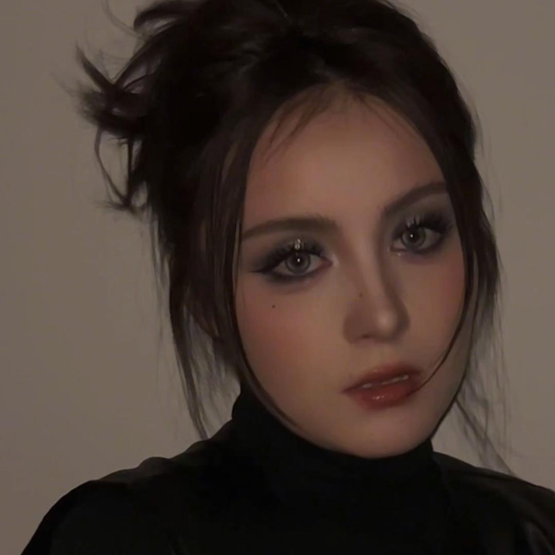 会化妆的夏
