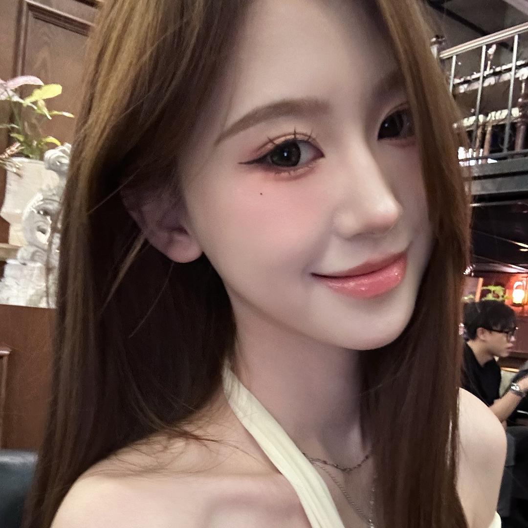 迷人小邱的小跟班