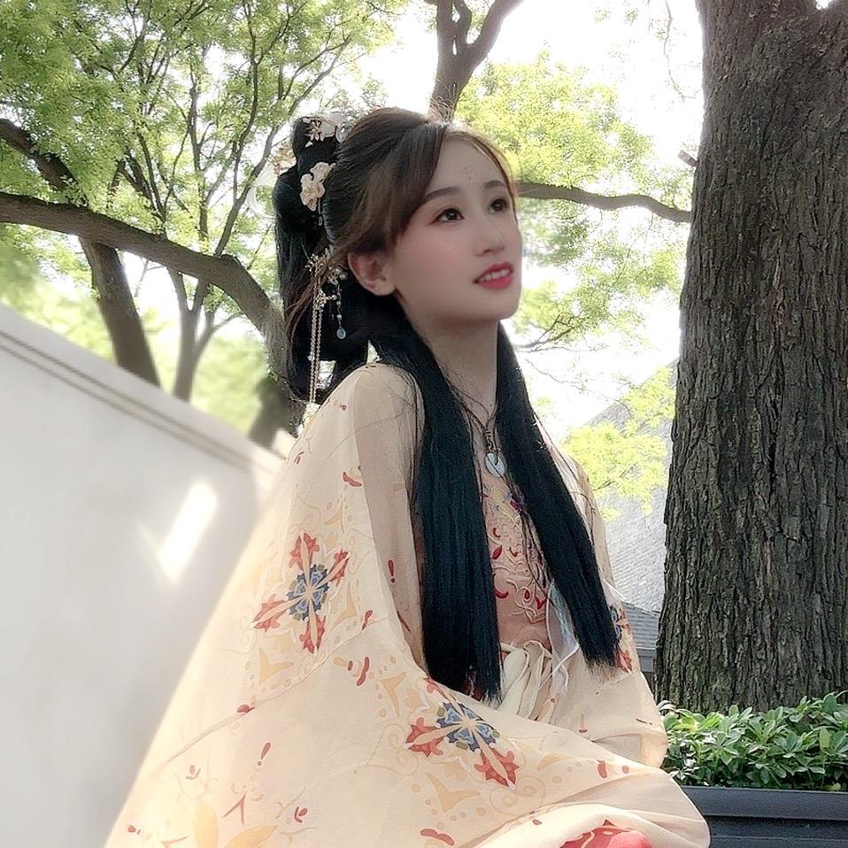 宁津开茶馆的张嘻嘻