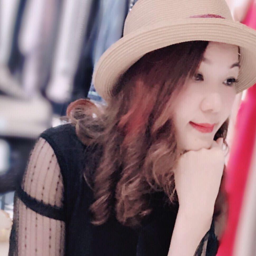 南丹谷邦服饰