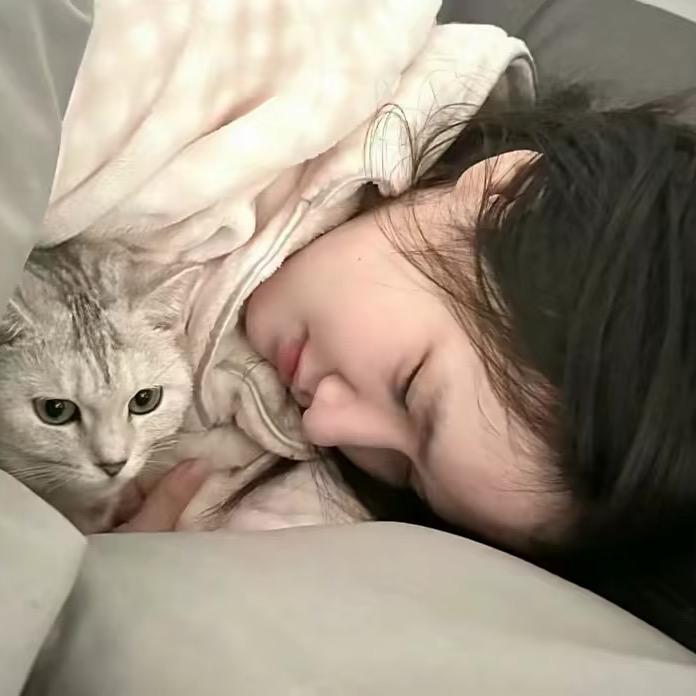 义不容辞的独角龙头像