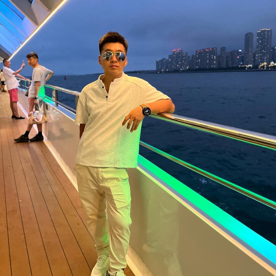 小天卖别墅-哈市房产